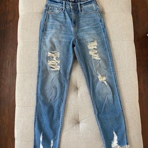 Hollister ultra high rise mom jeans size 1